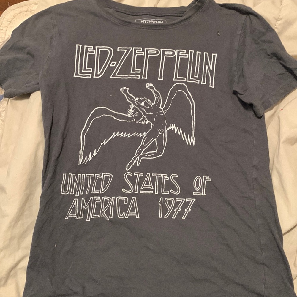 Led Zeppelin gray t-shirt